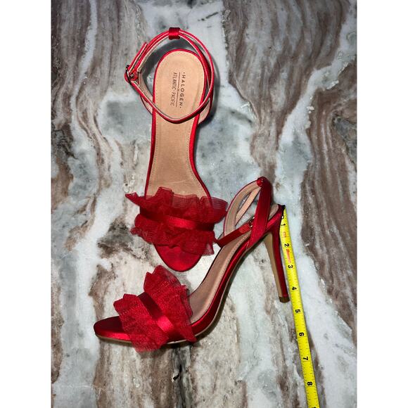 Halogen x Atlantic-Pacific Angelle Ruffle Sandal Heel ~ Women's Size 8.5 - Picture 4 of 7